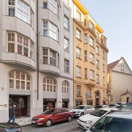 Luxury Apartment On Old Town Square プラハ エクステリア 写真